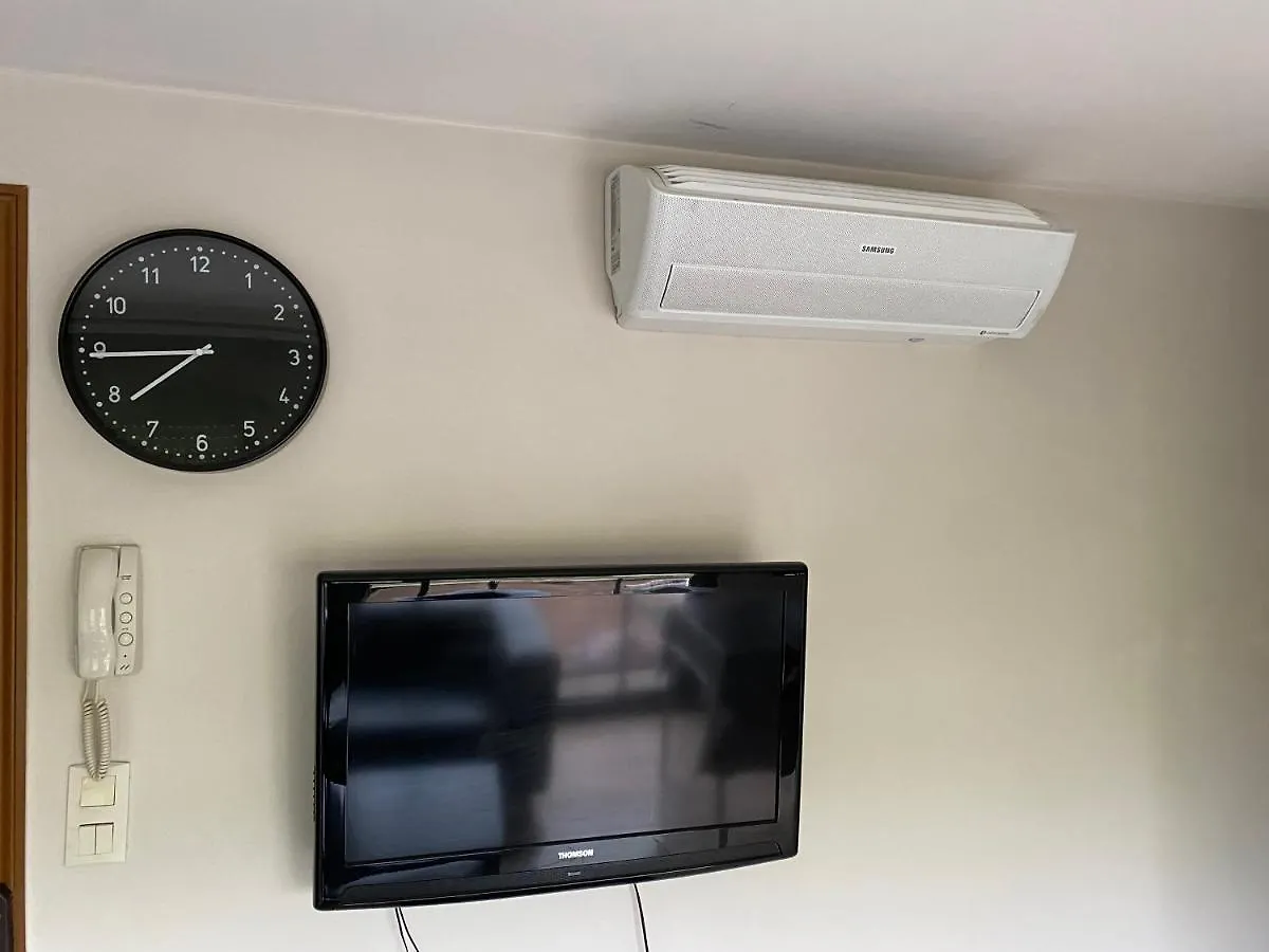 Appartement 4 personnes parking privé gratuit calanques plages Vélodrome hôpital IPC Marseille